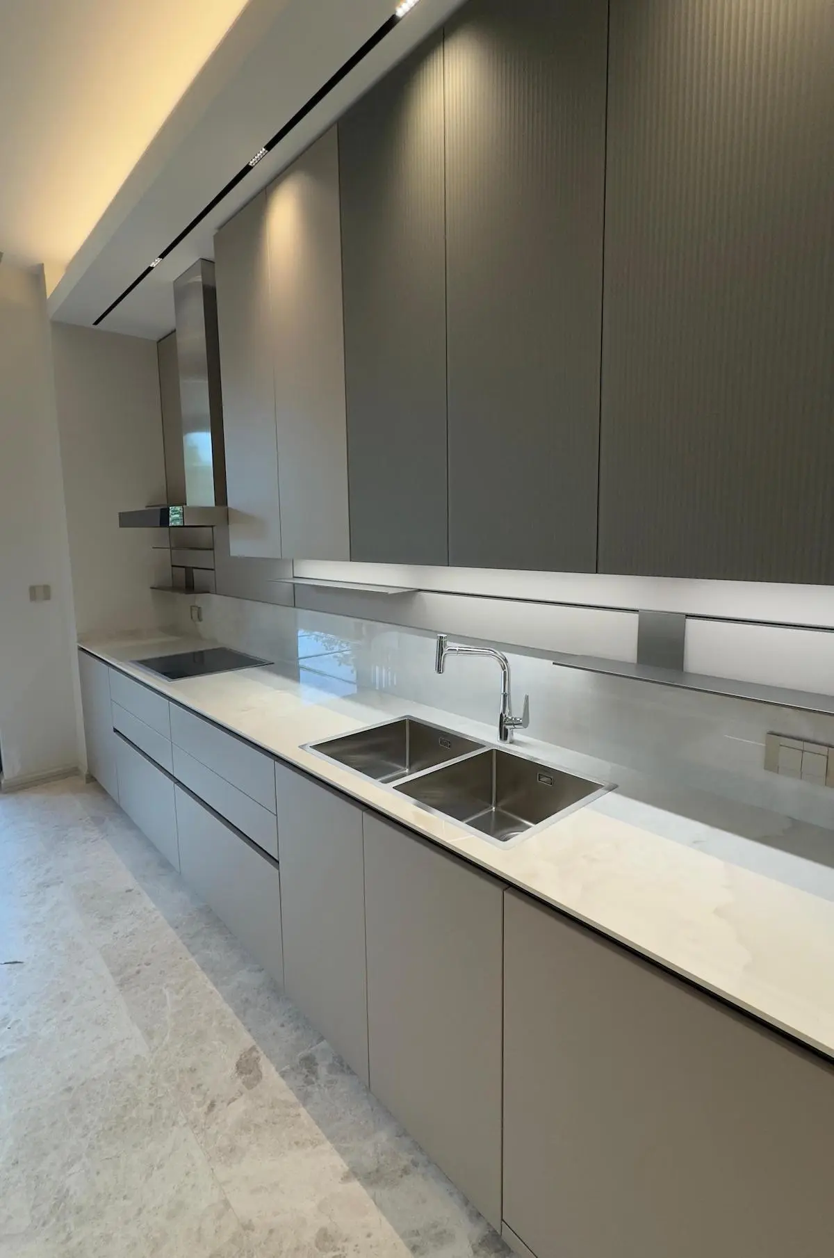 Fitted kitchen